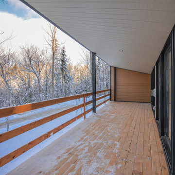Ushuaia Pod by Lofty Pods
