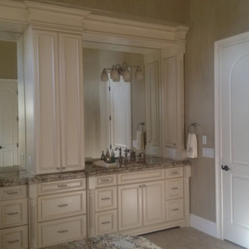 Heathwood Dr. Residence
