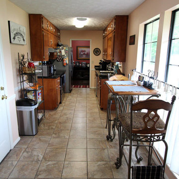 Kitchen Update: Romina Noche tile and Ubatuba Granite countertops