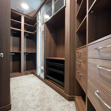 High-end Custom walk-in closets