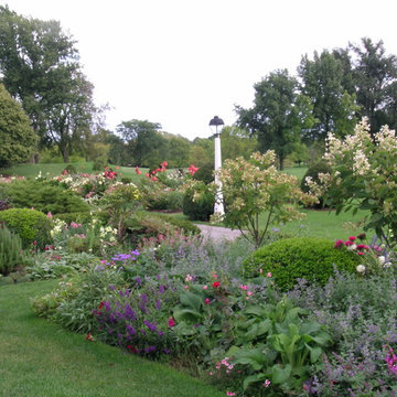 The Colonial Garden