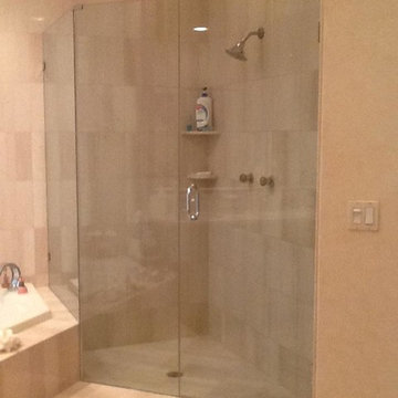 Frameless Shower Doors & Tub Enclosures