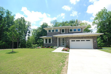 Exterior home idea in Cleveland