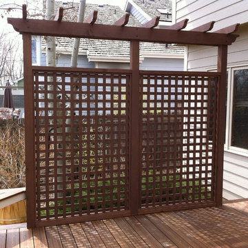 Ground level Evergrain deck