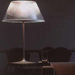 Romeo Moon Table T2 Table Lamp By Flos Lighting - Table Lamps