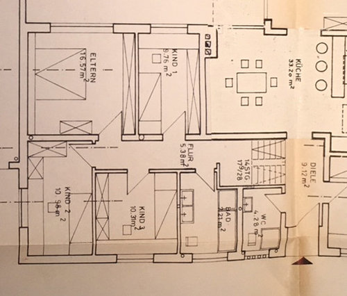 Flur - breit und großzügig, schmal und zweckmäßig oder ganz anders?