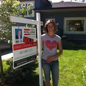 Larissa MacMillan's photo