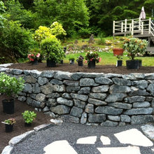 Raised planter