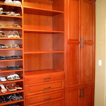 Real Wood and melamine Walk in closets