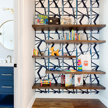 Courtyard || Remodel || Austin, Texas || Book Nook