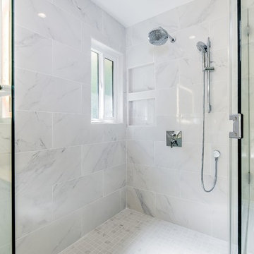 Bright Contemporary Master Bath