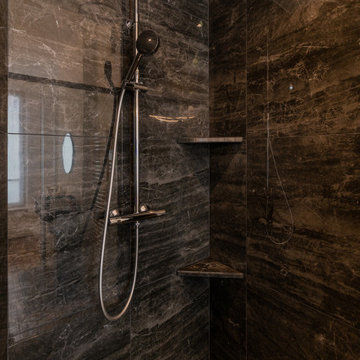 Transformation d'un dressing en salle de bain parentale
