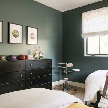 Malibu Scandinavian Modern Twin Bedroom
