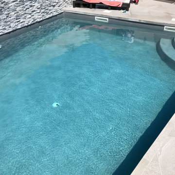Piscine contemporaine