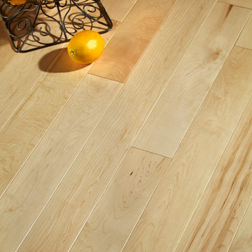 Kitchen Decor - Newport Solid, Natural Maple Hardwood