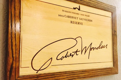 Robert Mondavi Art Frame Oak Frame