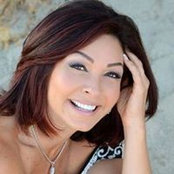 Leslie Grays foto
