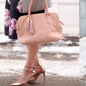 Aurora Flores's photo