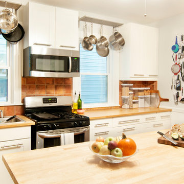 My Houzz: Subtle Spookiness in a 1905 New England Apartment