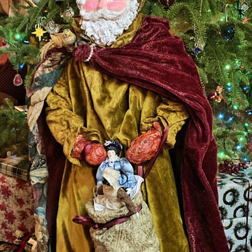 Custom Holiday and Decorating Figures