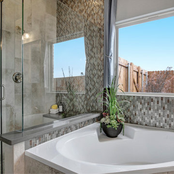 Dallas, Texas | Lakeview Estates - Premier Magnolia Owner's Bathroom