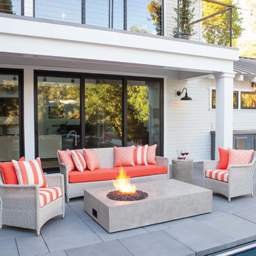2016 Outdoor Living; Equinox Fire Table