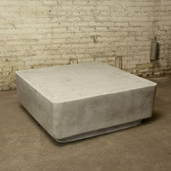 Zachary A. Design Lightweight Fiberglass Outdoor Furniture - Outdoor Coffee Tables
