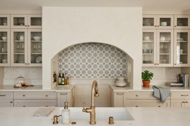 Example of a trendy kitchen design in San Diego