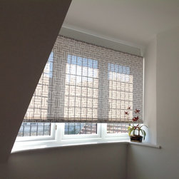 Delia Shades' "Han Lattice" - Roller Shades