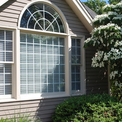 Hunter Douglas Blinds - Venetian Blinds