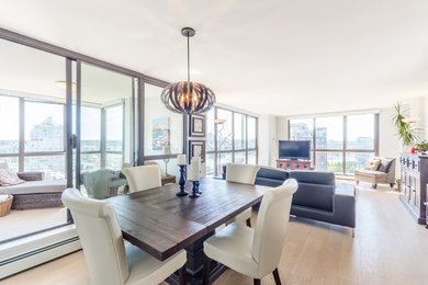 Dining room - dining room idea in Vancouver
