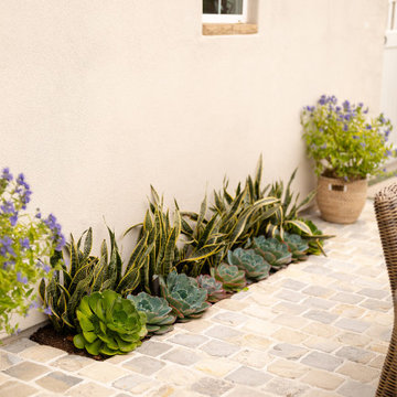 Ladera Farmhouse