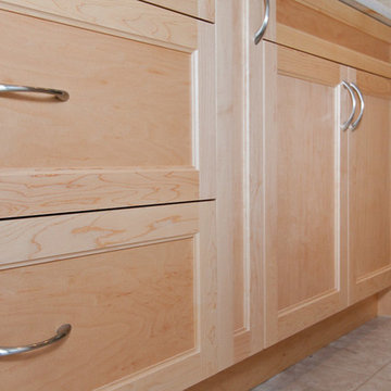 Condo Kitchen & Bathroom Renovation
