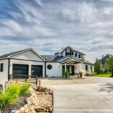 Cavanaugh Lake Residence