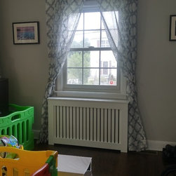Manhasset Classic Model E - Products