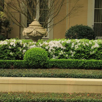 Residential Landscape Design | Formal White Garden Border