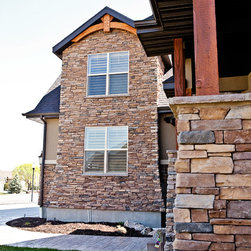 St. Cloud Uintah Ledgestone - Harristone - Products