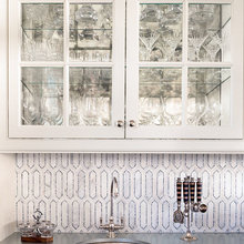 Butler’s Pantry/Bar