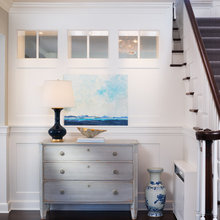 Lamp On Chest Of Drawers