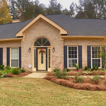 College Park Front Landscape