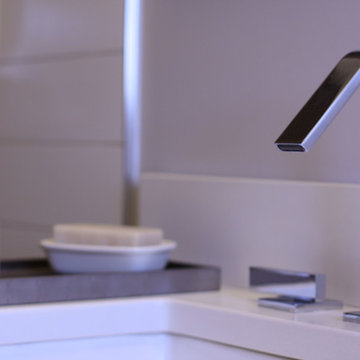 Modern Bathroom