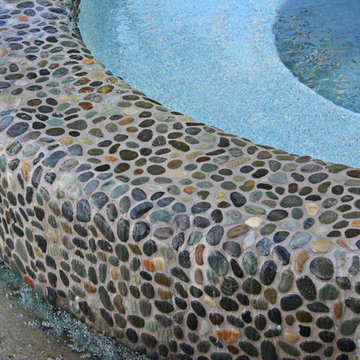 Pebble Spa Detail