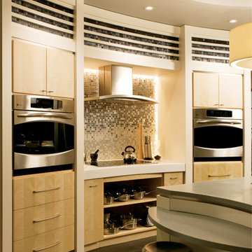 GRADIENT GLASS TILE KITCHEN BACKSPLASH
