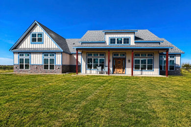 Exterior home photo in Dallas