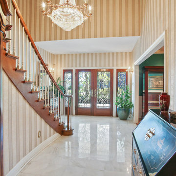 Home for sale with oversize lot by the levee @ 3812 Edenborn Ave, Metairie, LA