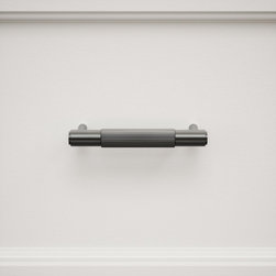 Dali Fluted Matte Black Pull Bar 150mm - Drawer & Cabinet Hardware