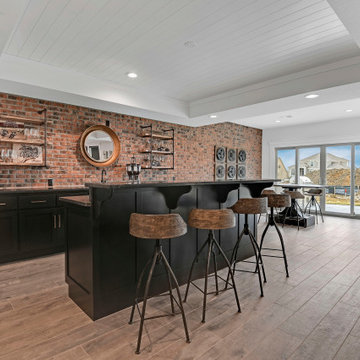 Laurel Expanded Modern Farmhouse - Century Farms Model