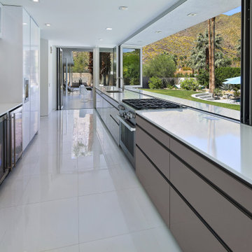 MID-CENTURY MAKEOVER