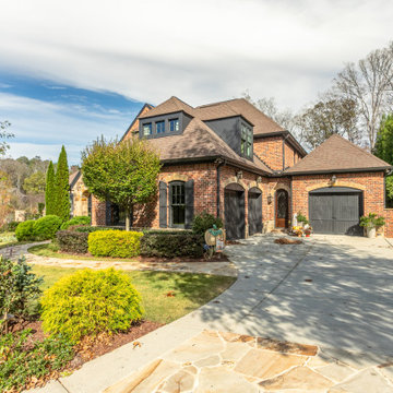 Sandy Springs Complete Home