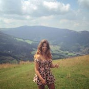 Moun Ia's photo